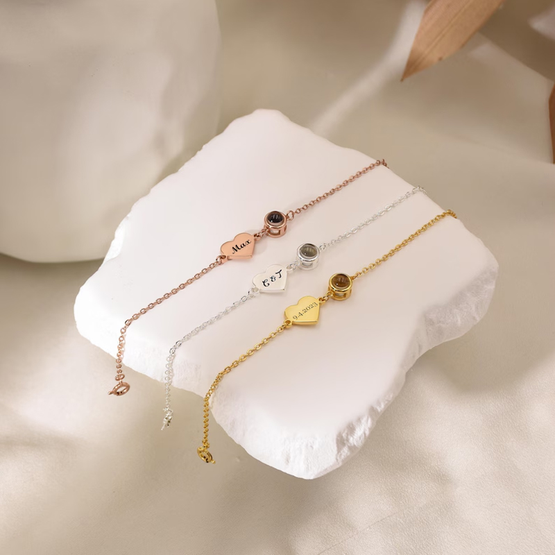 Custom Name Bracelet with Phot - đánh giá và giá Rose Gold Bracelet
